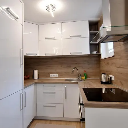 Garden Of Dreams & Free Private Parking * Sarajevo